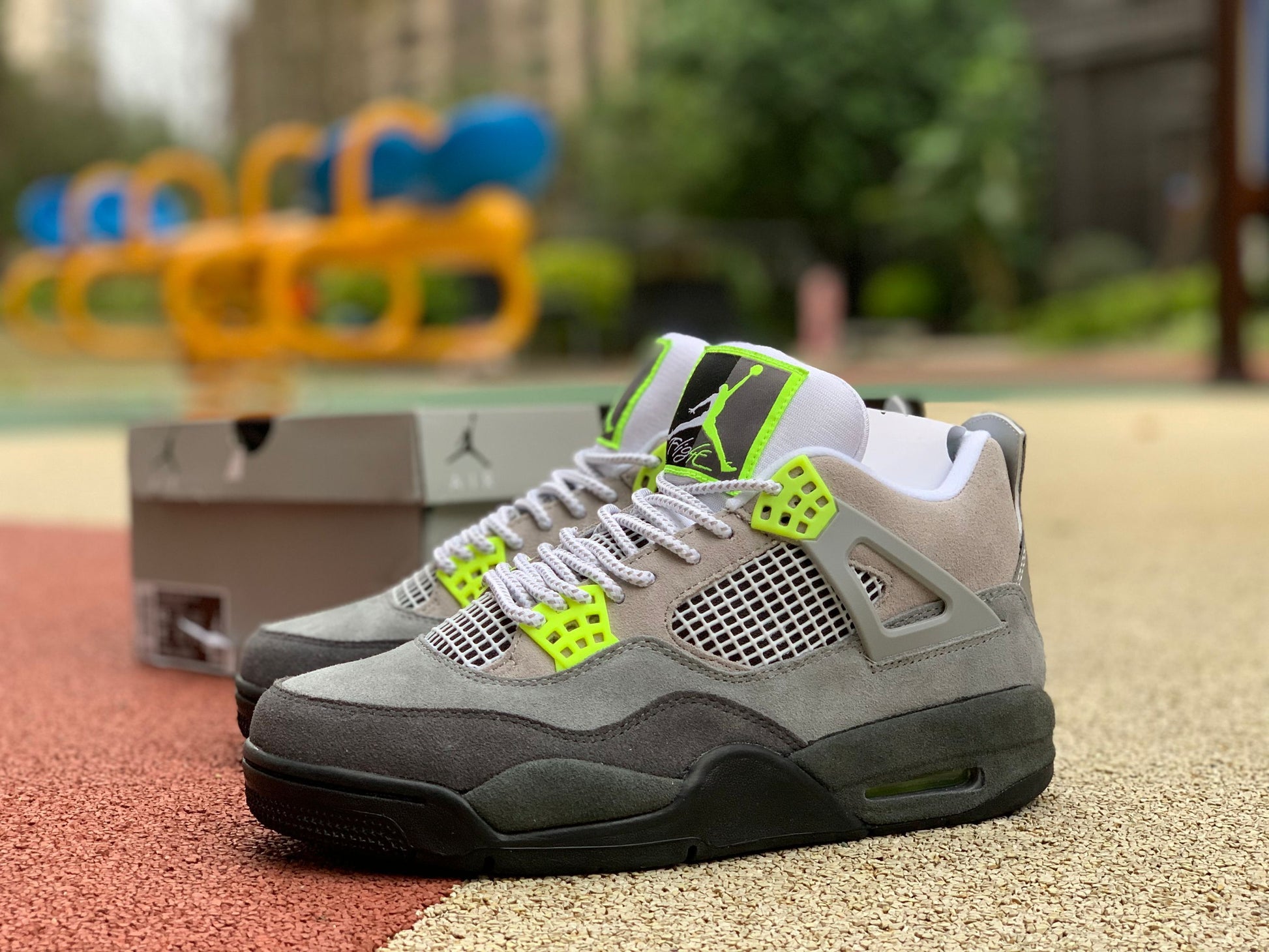 Custom Air Jordan 4 Retro SE ‘Neon 95’ Sneakers