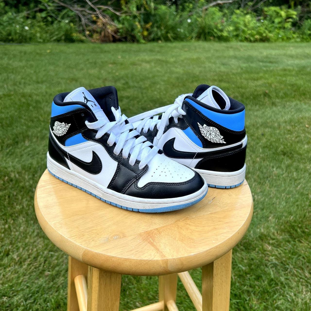 Custom Air Jordan 1 Mid ‘University Blue’ Sneakers